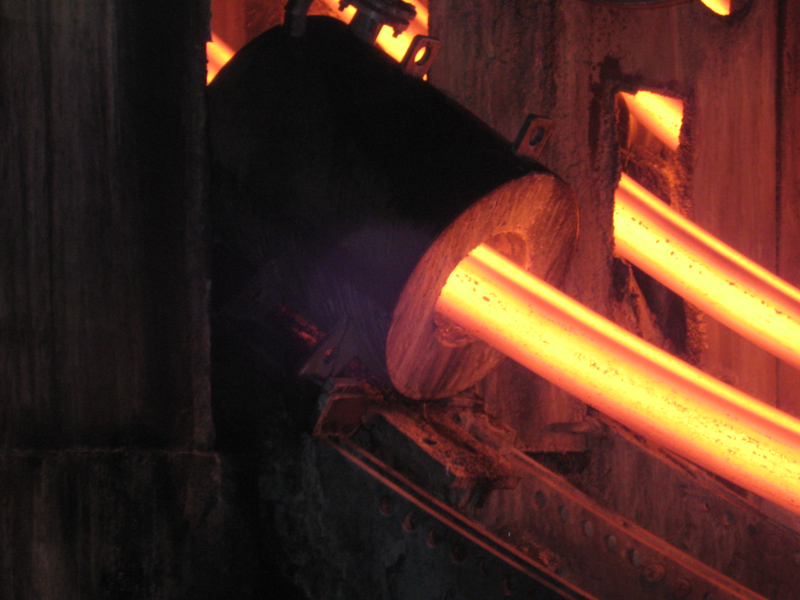 鉄鋼生産を増やし、製品の品質を向上させるためのストランド電磁スターラー（S-EMS）